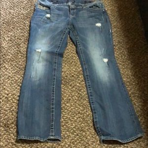 Vigoss “Chelsea” Jeans